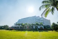 West Coast Resort