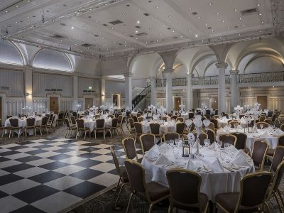 The Queens Hotel