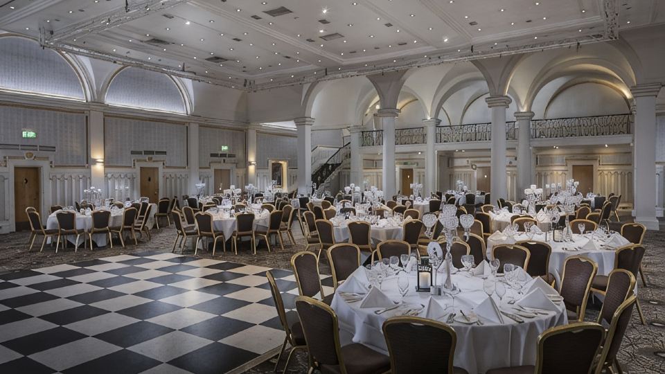 The Queens Hotel