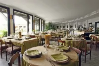 Cormoran Resort Villasimius - breakfast