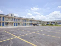 Motel 6 Webster, TX - Houston - NASA Lake Hotels in Webster
