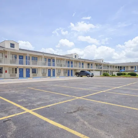 Motel 6 Webster, TX - Houston - NASA Lake Отели в г. Уэбстер