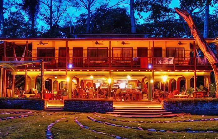 Iguana Lodge Beach Resort and Spa