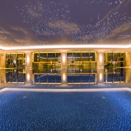 Oriental Ventura Hotel