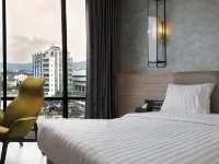 Mercure Bandung City Centre Hotels near Merdeka Building