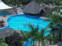 Diani Reef Beach Resort & Spa - Your Beachfront Bliss Awaits - 5 stjerner