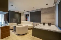 La Miel Suites Sile