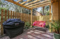 The Fairy Tern, PRIVATE/ONE-OF-A-KIND 4bd/3bth on Tybee's North End