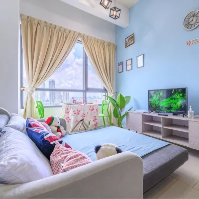 Cozy Retreat with Unique Skyline View #TA1 Hotels near Tamarind Square