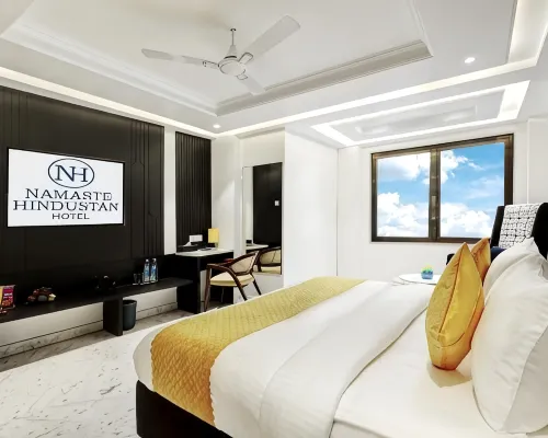 Hotel Namaste Hindustan Hotels near Red Fort