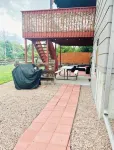 Mountain View Family Retreat. AC + Fire Pit + Fenced Yard + 3PM Check-IN