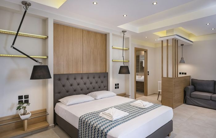 Summer Beach Hotel
