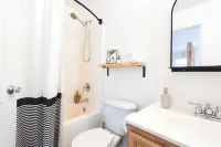Clean & Cozy Studio called The Sea Oat - Walk to Beach, Lake & Park - 3つ星