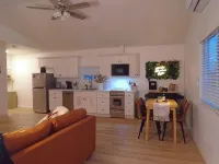 The Blue Bungalow - Homestays
