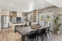 Gorgeous, BRAND NEW home in the heart of Garden City! Perfect location! - 4-Star