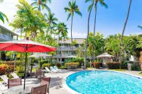 Budget friendly condo in the center of Kailua Kona - 2-Star