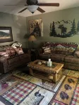 Moose Traks Come stay in Downtown Red Lodge,  2 blocks from Broadway Street