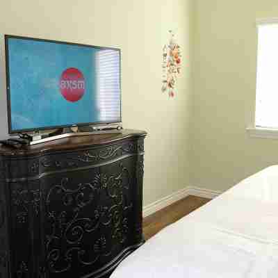 Beach Vacation Rental - Outstanding Location A Rooms