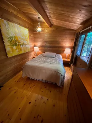 Rare Find: Private Cottage on 500 ft of Clear Waterfront — Book Your Escape - 2-Star