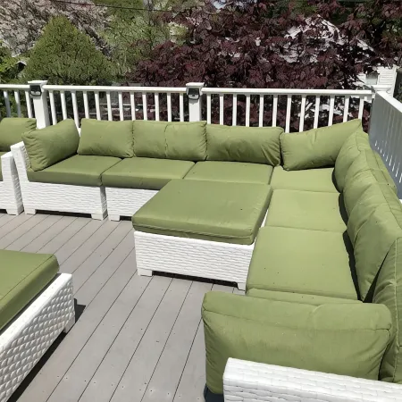4 BR, 3 Bath  Close Walk To Everything! 1/2 Mile to Center 8/10 to Beach