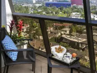 Hotel Sofitel Los Angeles at Beverly Hills - Bjergudsigt