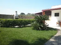 Torre Dell Orso: House / Villa - Torre dell'Orso