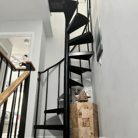 4 Seasons Wisp - Ski In/Ski Out Townhome with Lake Access, Hot Tub Отели в г. Мак-Генри