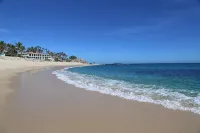 Mexican Hacienda, Stunning Views, Infinity Pool, & Meditation Gardens - Vila