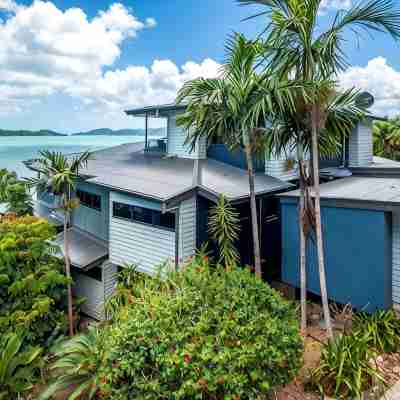 Edge 10 - Magnificent Views! Hotel Exterior