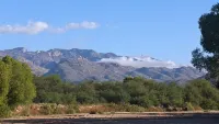 Casita on 10.5 Acre Guest Ranch! Sleeps 4! Pool! Full Kitchen, BBQ, Firepit!