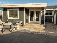 Serenity: Rockcliffe Getaway Hotels in Oliver