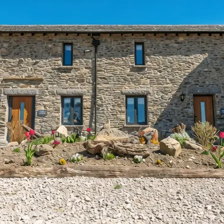 Stunning 3 bed cottage with exceptional views over fields and the Lakeland fells