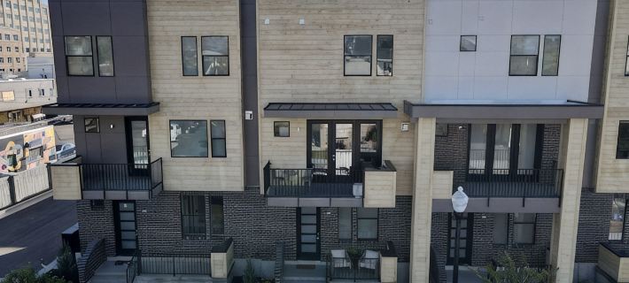 Luxury Downtown Spacious 3 bedroom New Townhome Hotels in Provo