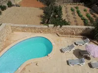 Beautifully Farmhouse with Private Pool - 수영장