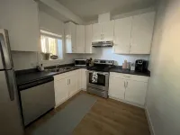 1BR Legal Suite near Brannen Lake, North Nanaimo - บังกะโล
