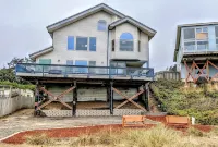Experience Spacious Coastal Living at Seascape - Stunning Views of Heceta Beach - ビーチサイド
