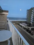 Steps from the Beach and Restaurants in Ocean City md - Homestays