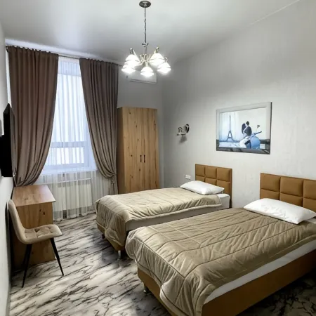 Luna Guest House Отели в г. Дербент