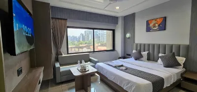 Hotel Nest Plaza Hotel di 