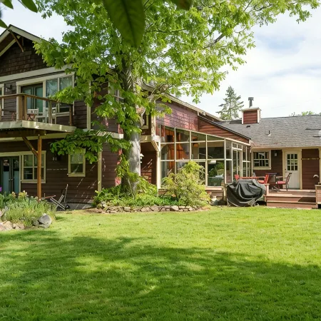 High-End Contemporary Custom Home on 244 Acre Park