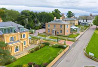 Links House at Royal Dornoch - parking