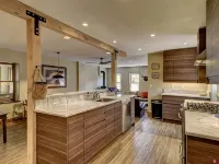 Modern Downtown Loft in Heart of Silverton Hotels in Silverton