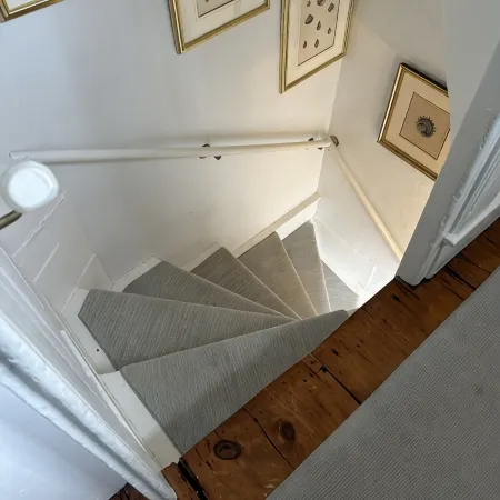 OLD TOWN CHARM.  Sleeps 4- 2 bedrooms - 2.5 baths