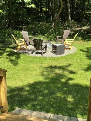 Union Pier Cottage Tucked in Woods, Close to All. - 4 stjerner