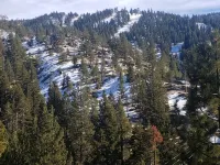 NORTH LAKE TAHOE VACATION RENTAL WITH SKI AND MOUNTAIN VIEWS, HIKE & BIKE TRAILS - Mountain view