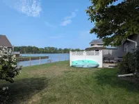 Best Location Water Front.Private Dock.Canoe.Kayak.PaddleBoard,GolfCourseCommnty 休倫住宿飯店