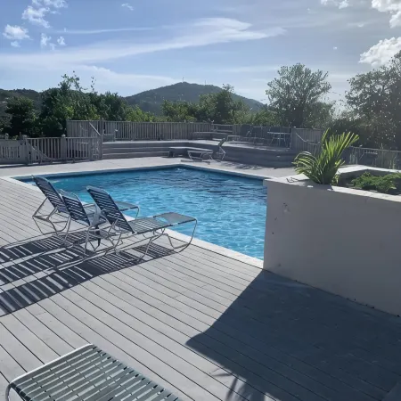 St Thomas Ocean View hide away!