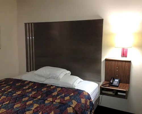 Classic Inn Early Hotels in Early