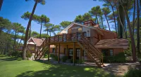 Posada del Bosque by HS