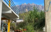 Kupi-Kupi & Stay - con vistas a la montaña